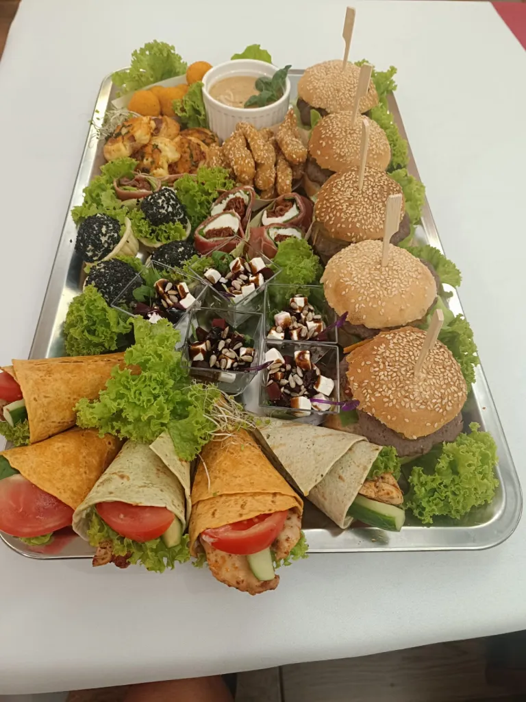 Cena: 220 zł zadzwoń i zamów: 605 416 721 / 32 225 62 43 – U KNOPKA
