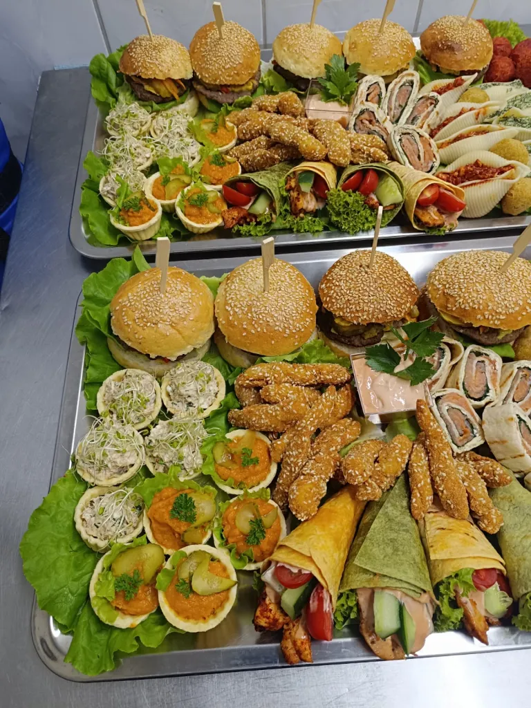 Cena: 220 zł zadzwoń i zamów: 605 416 721 / 32 225 62 43 – U KNOPKA